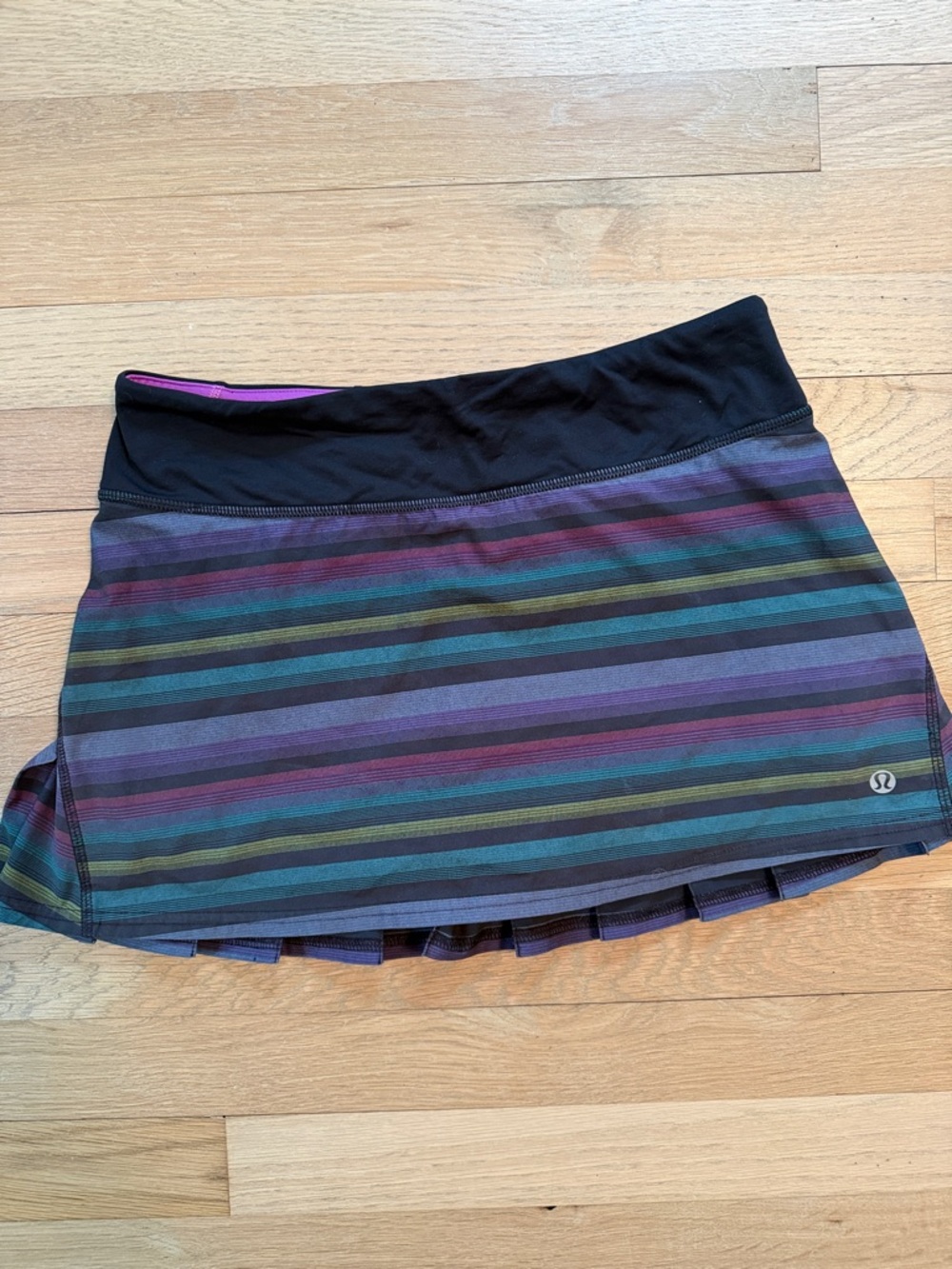 Lululemon Women's Multicolor Striped Athletic Skirt size 4